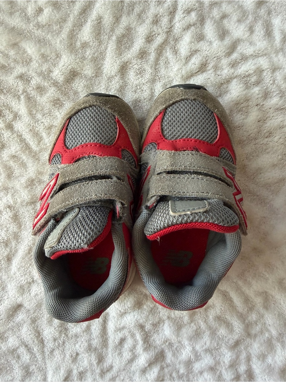 New Balance 888 Toddler Shoes Size 6.5 Gray Red Hook & Loop Sneakers KV888GRI - Picture 3 of 7
